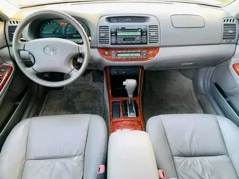 تويوتا كامري  2.5 S 2004