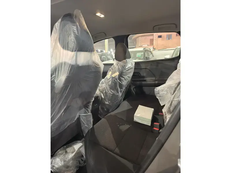 Nissan Kicks 2025
