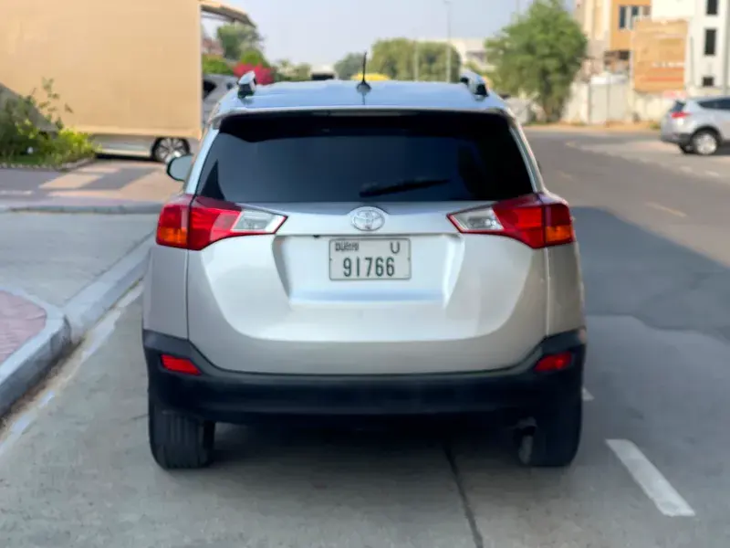 Toyota RAV4 2015