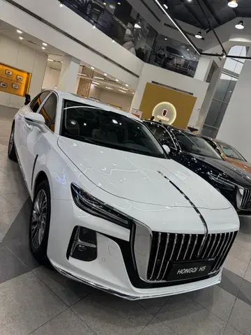 New Hongqi H5 2024
