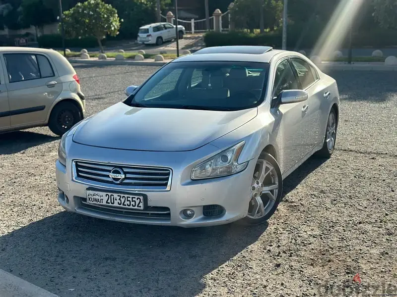 نيسان ماكسيما 2012