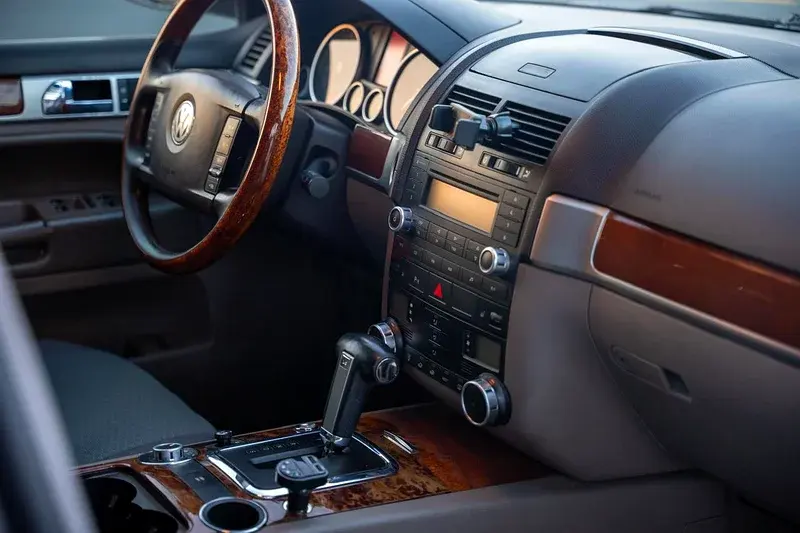 فولكس واجن طوارق 2008