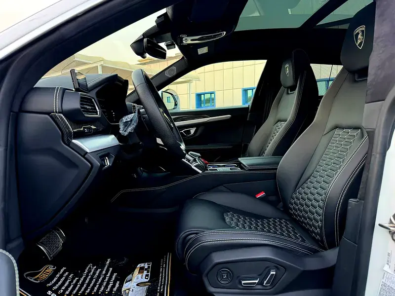 لامبورغيني اوروس 2020