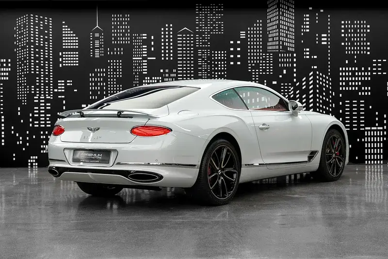 بنتلي كونتيننتال 2019