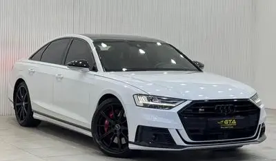 Audi S8 TFSI quattro 4.0L
