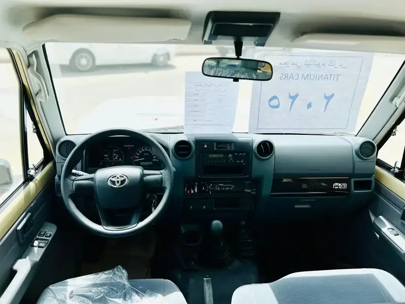 Toyota Land Cruiser Wagon 2025