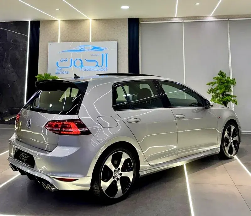 فولكس واجن جولف 2018