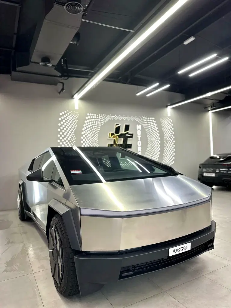 Tesla Cybertruck 2024