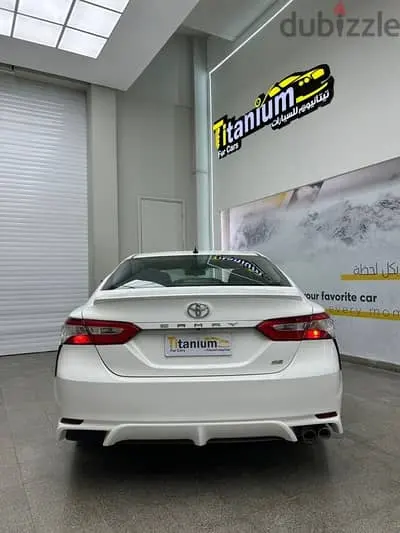 Toyota Camry 2020