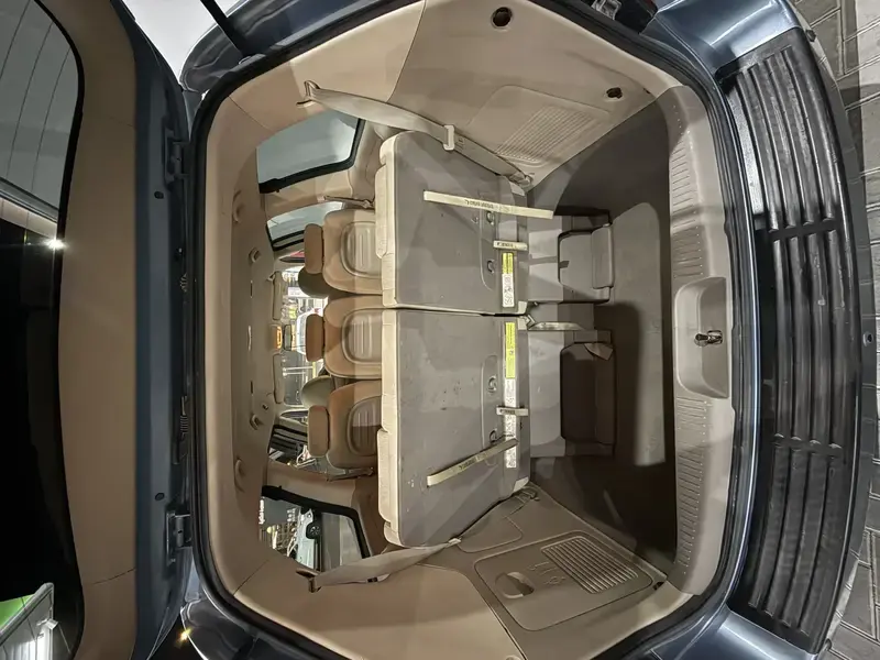 KIA Carnival 2014
