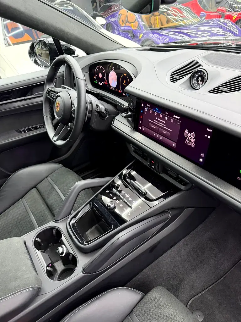 بورش كايان 2025