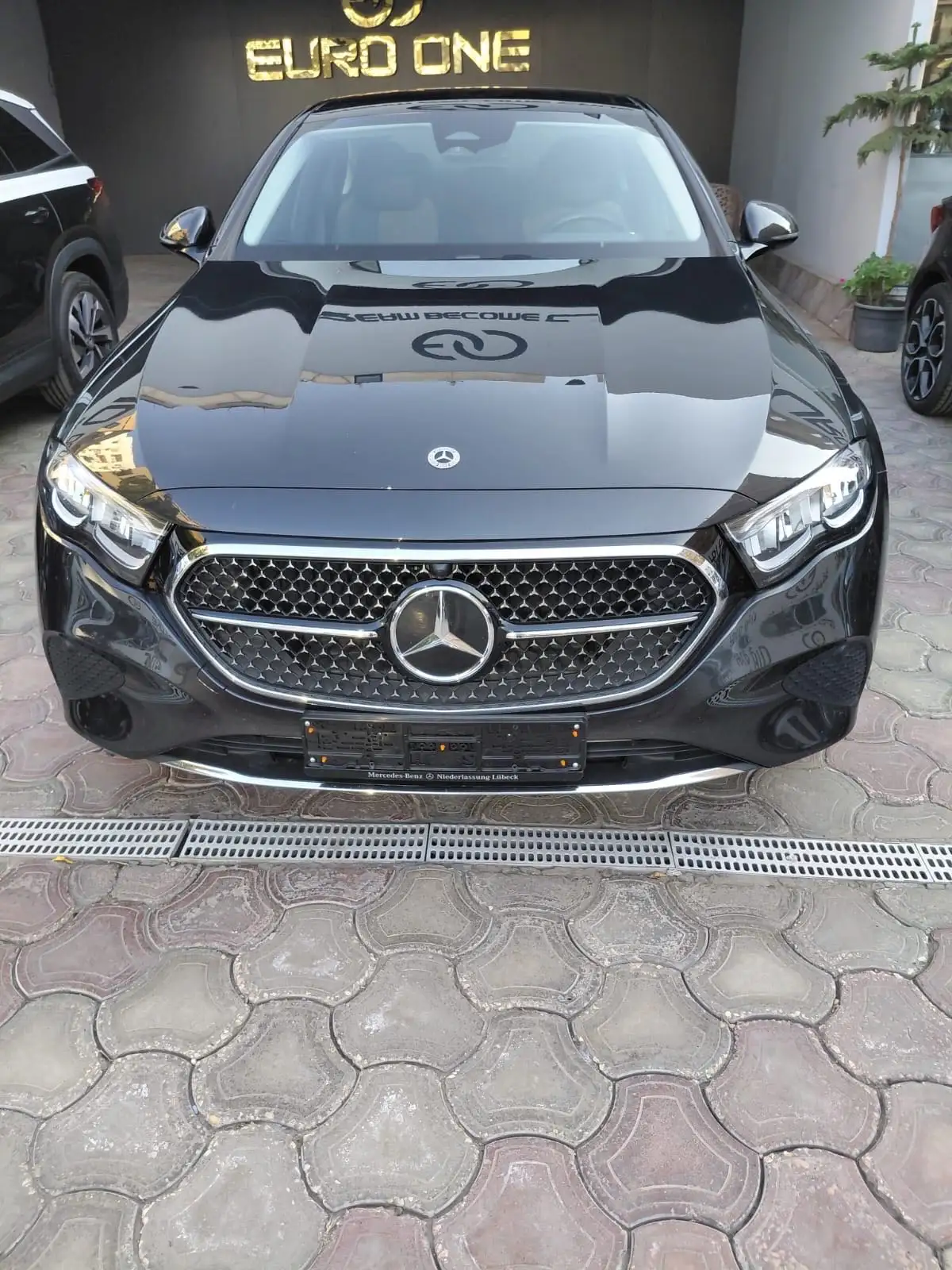 Mercedes Benz E Class 2024