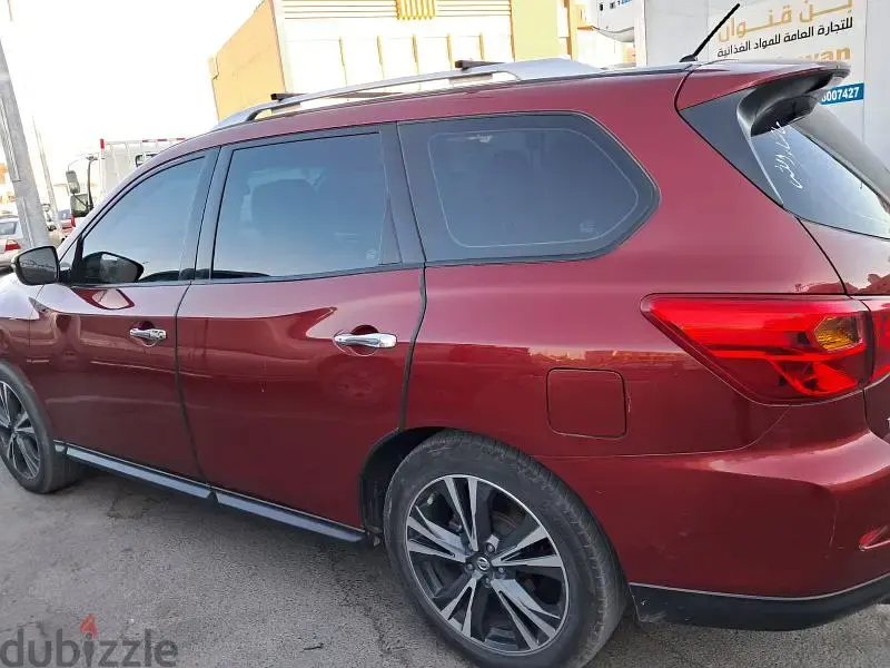 Nissan Pathfinder 2018