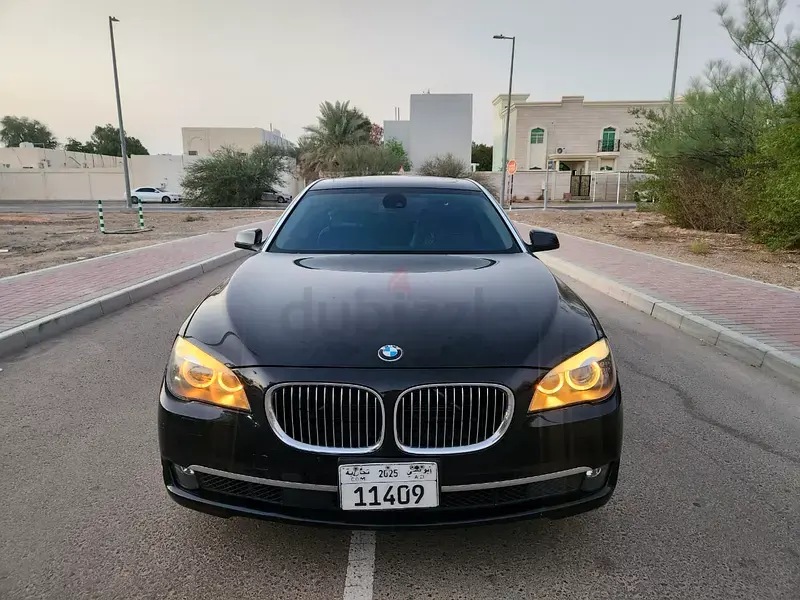 BMW 7 Series 2011