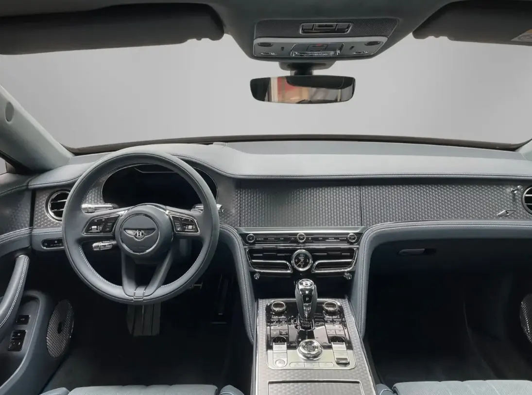 بنتلي فلاينج سبور 2024