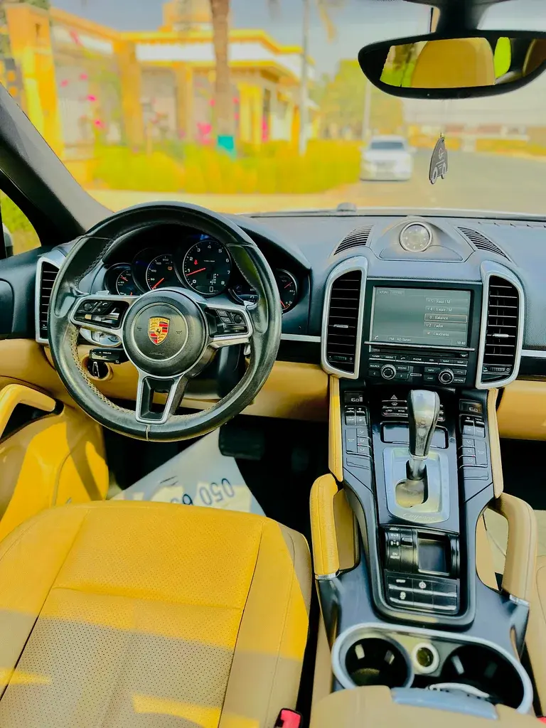 Porsche Cayenne 2016