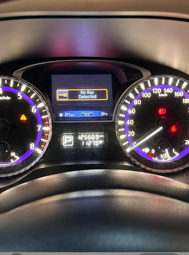 إنفينيتي QX60 2015