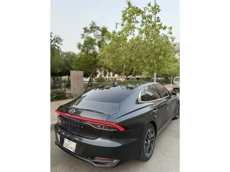 هيونداي أزيرا 2021