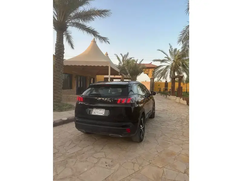 بيجو جي تي 3008 2023
