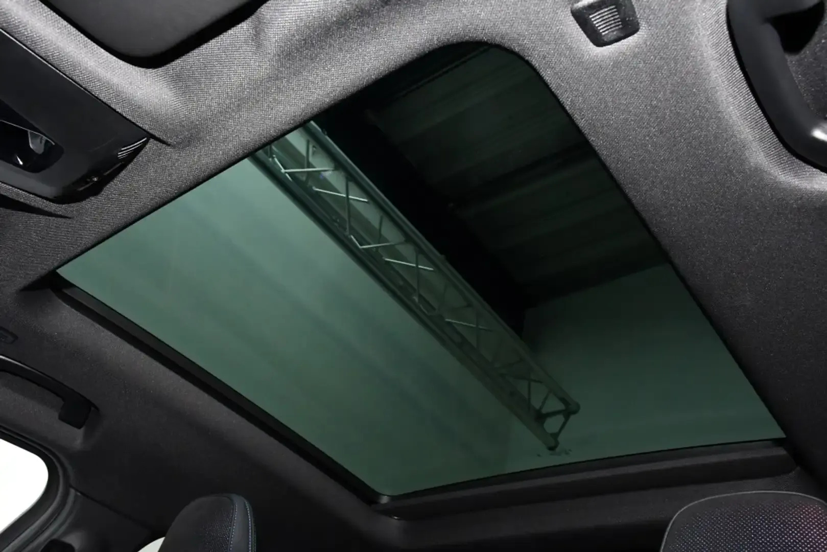 بي أم دبليو X2 2024