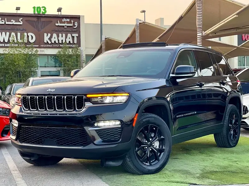 جيب جراند شيروكي 2023