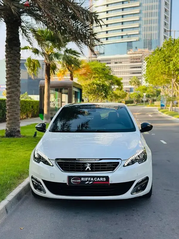 Peugeot 308 2016