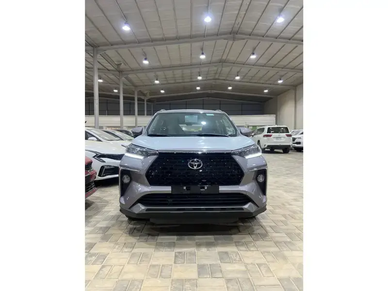 تويوتا فيلوز 2025 GLX