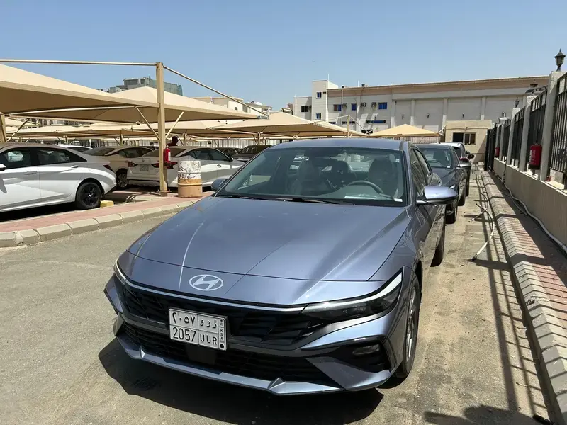 Hyundai Elantra 2025