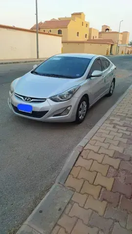 Hyundai Elantra 2016