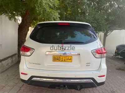 نيسان باثفايندر 2016