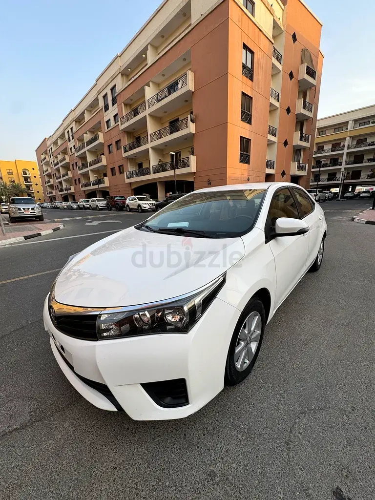 تويوتا كورولا 2014