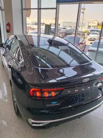 New Ford Taurus 2025