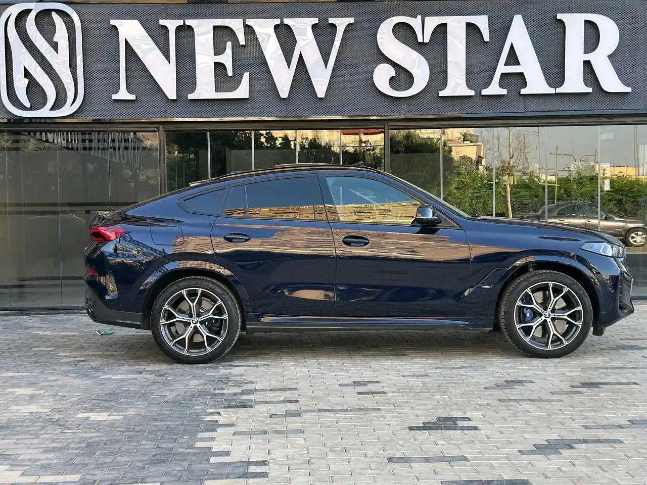 بي أم دبليو X6 2024