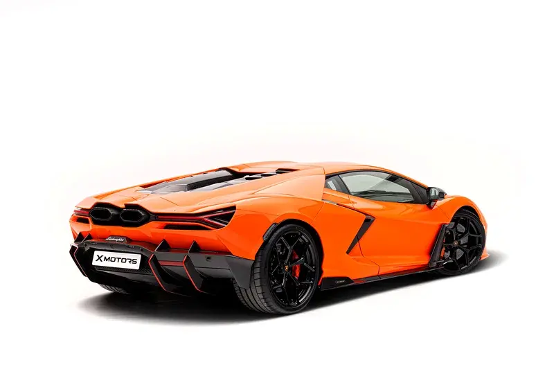 لامبورغيني ريفويلتو 2024