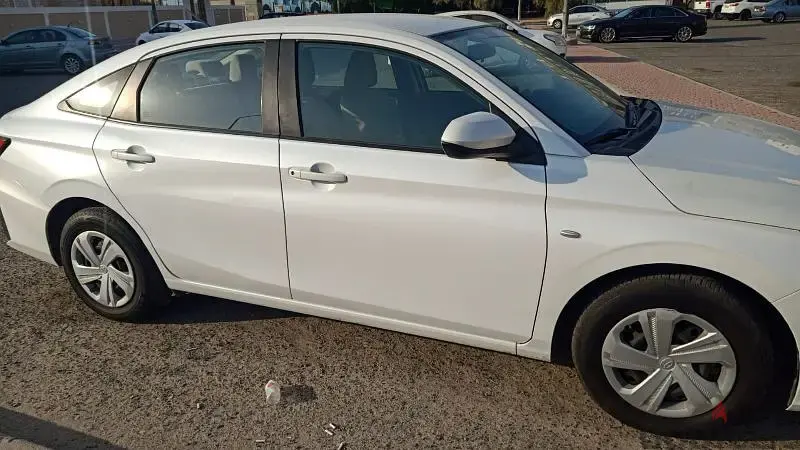 تويوتا يارس 2024