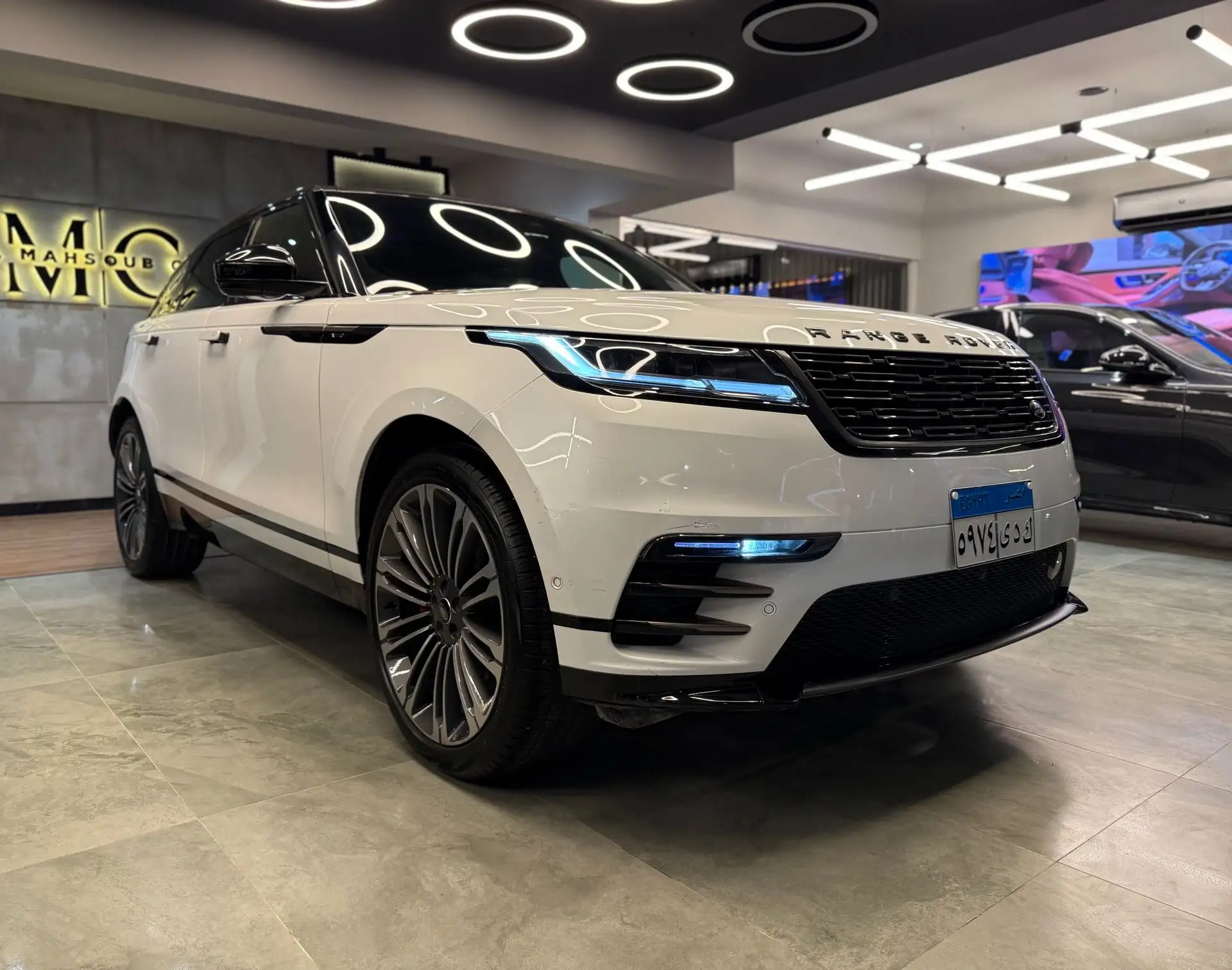 Land Rover Range Rover Velar 2024