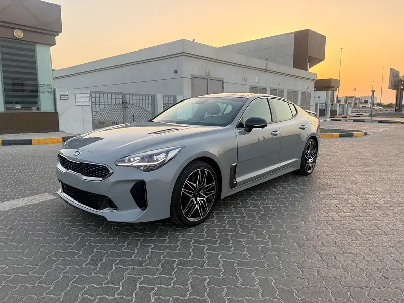 كيا ستينجر 2021