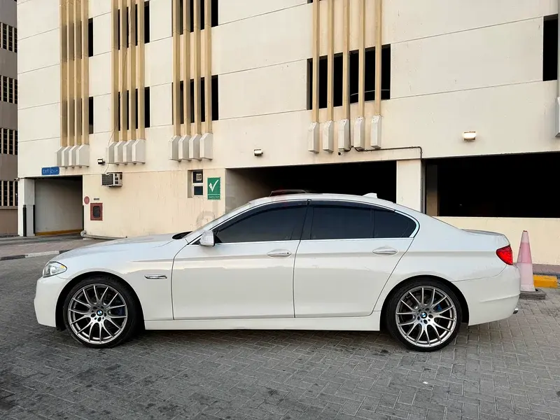 BMW 5 Series 2012