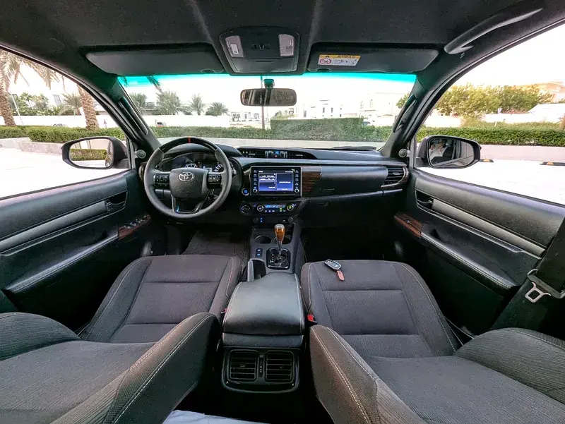 تويوتا هيلوكس 2021