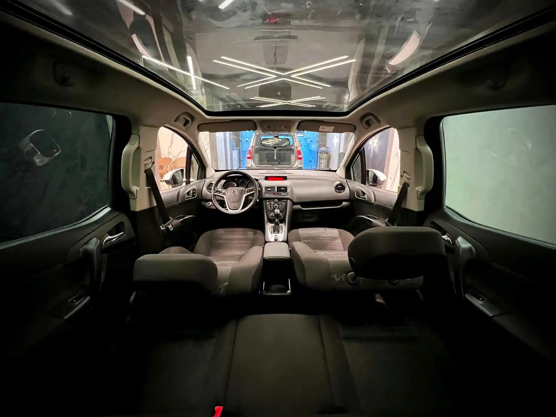 أوبل ميريفا 2016