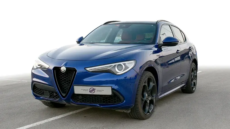 ألفا روميو ستيلفيو 2022