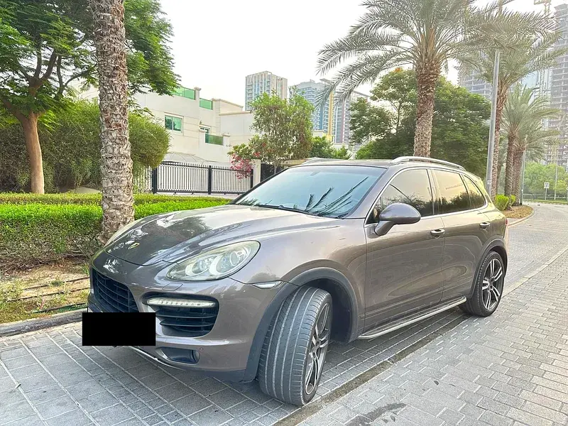 Porsche Cayenne 2011