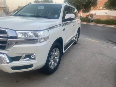 Toyota Land Cruiser 2020