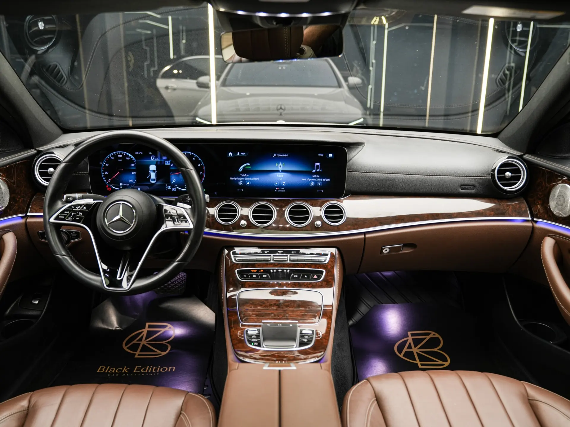 مرسيدس بنز E Class 2021