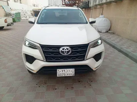 Toyota Fortuner 2022