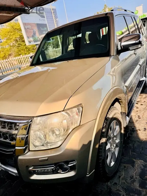 Mitsubishi Pajero 2015