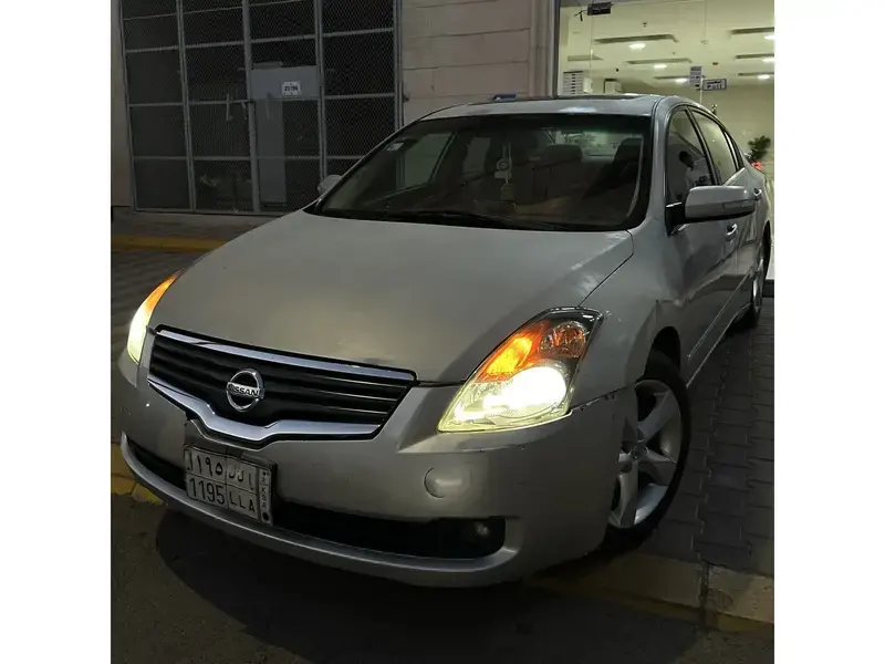 Nissan Altima 2009