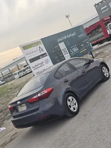 كيا سيراتو 2015