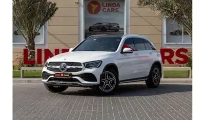 Mercedes-Benz GLC 200 Premium 2.0L RWDMercedes-Benz GLC200 2022 GCC under Agency Warranty with Flexible Down-Payment.
