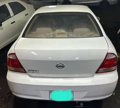 نيسان صني 2010